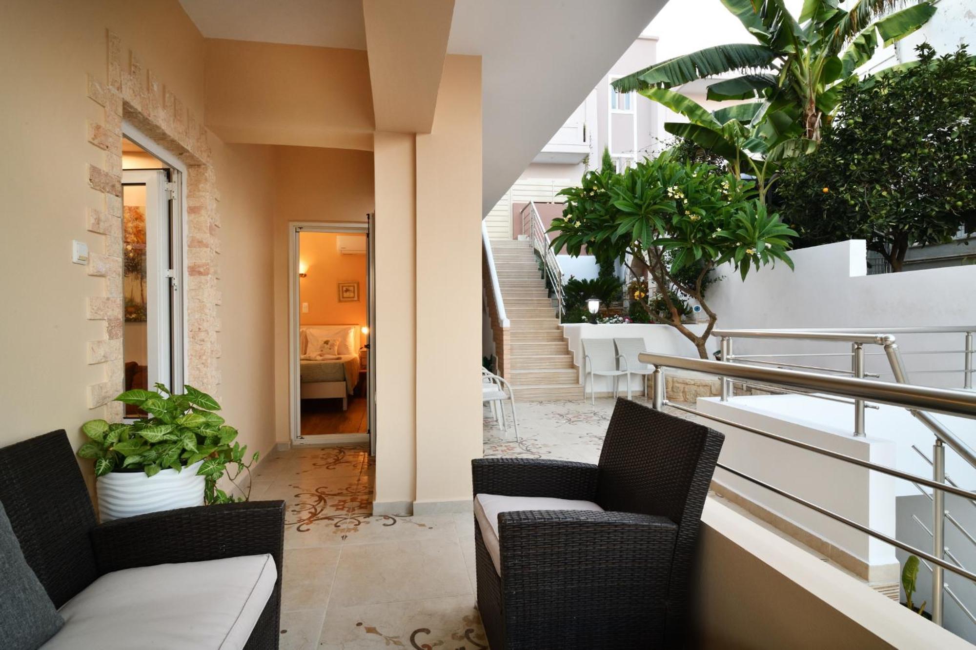 Favola Golden Beach Villa Daratsos Exterior photo
