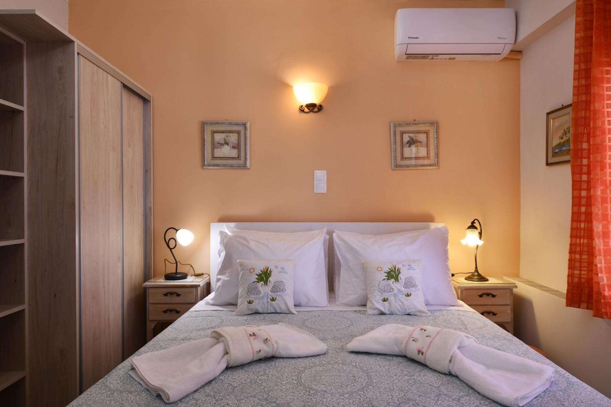 Favola Golden Beach Villa Daratsos Exterior photo